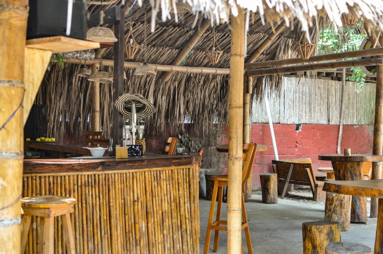 Hostal Cuyagua ปาโลมิโน ภายนอก รูปภาพ