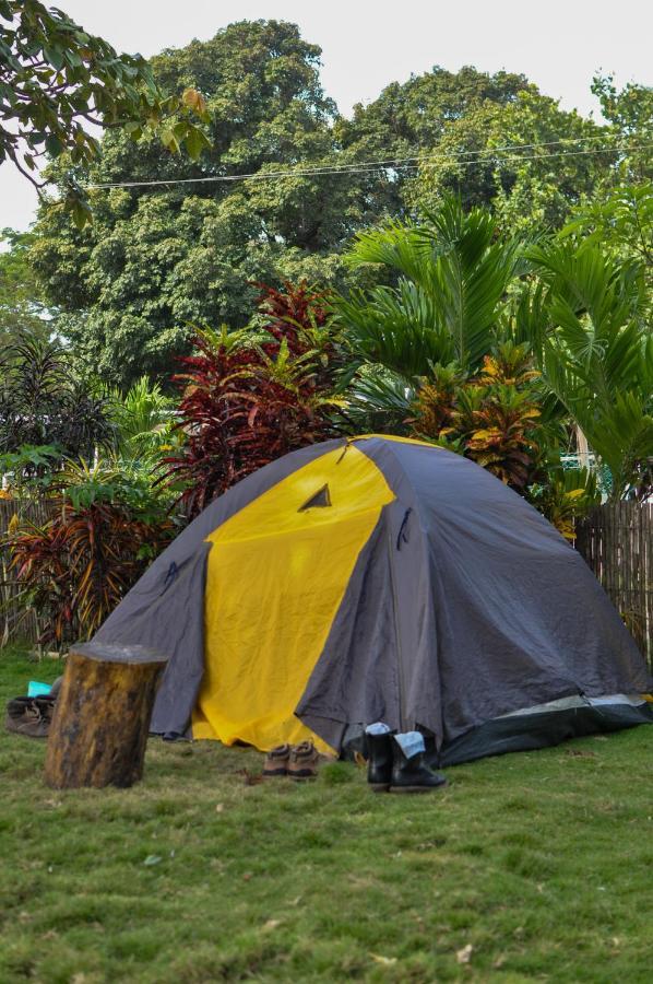 Hostal Cuyagua ปาโลมิโน ภายนอก รูปภาพ
