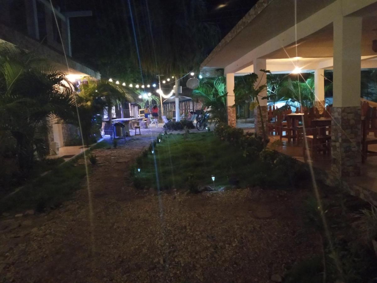 Hostal Cuyagua ปาโลมิโน ภายนอก รูปภาพ