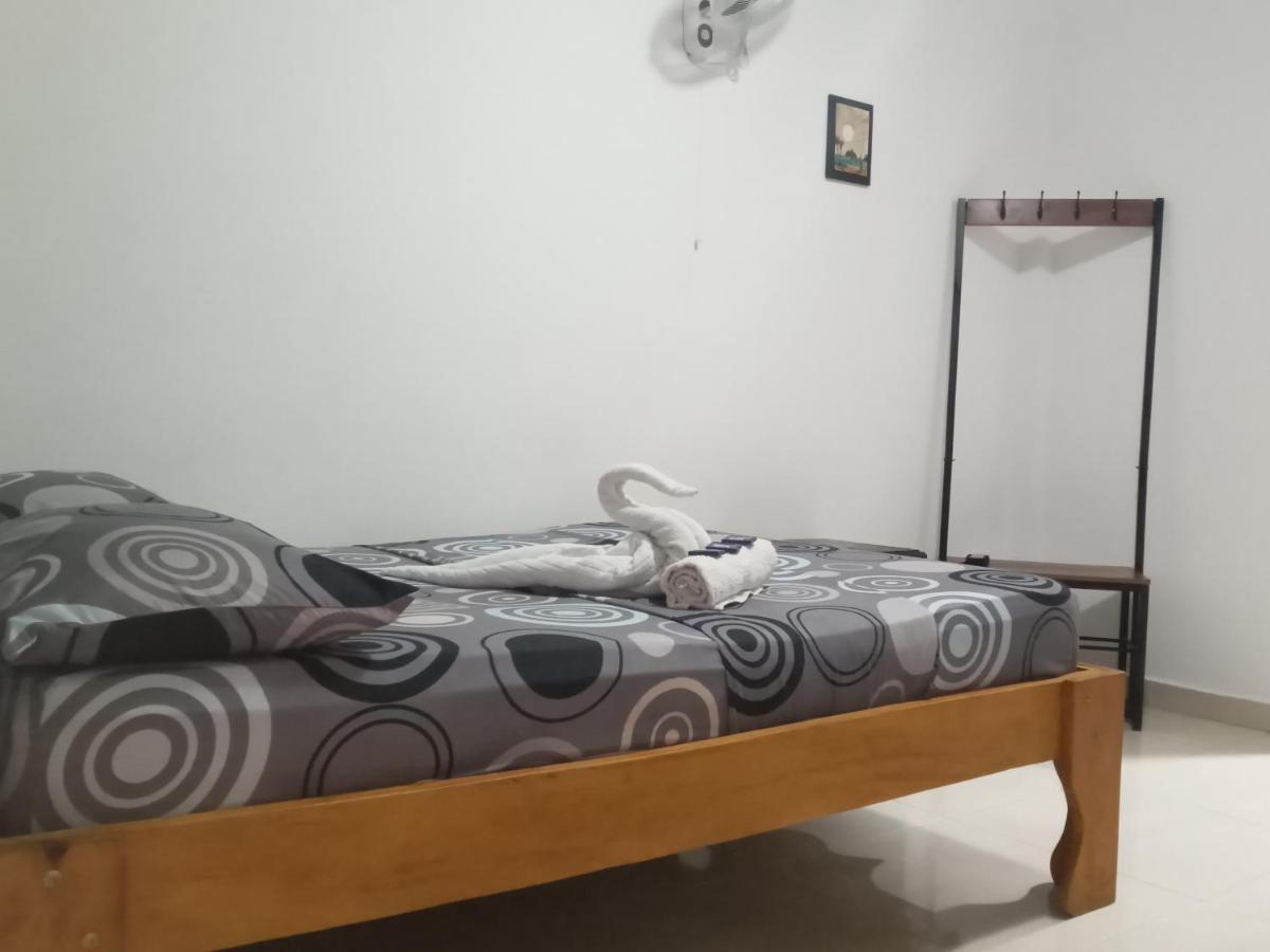 Hostal Cuyagua ปาโลมิโน ภายนอก รูปภาพ