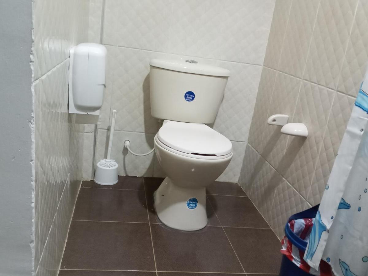 Hostal Cuyagua ปาโลมิโน ภายนอก รูปภาพ
