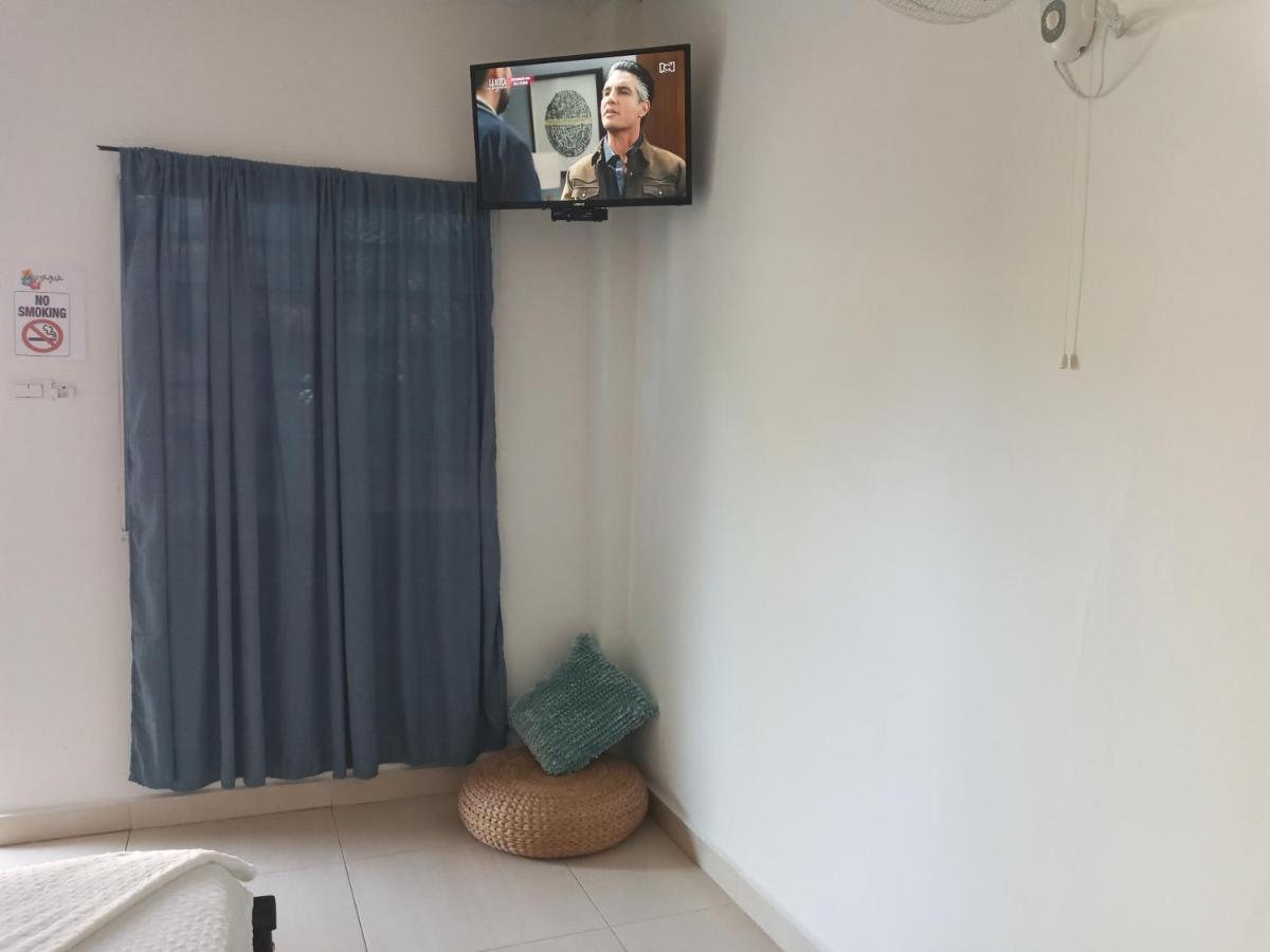 Hostal Cuyagua ปาโลมิโน ภายนอก รูปภาพ